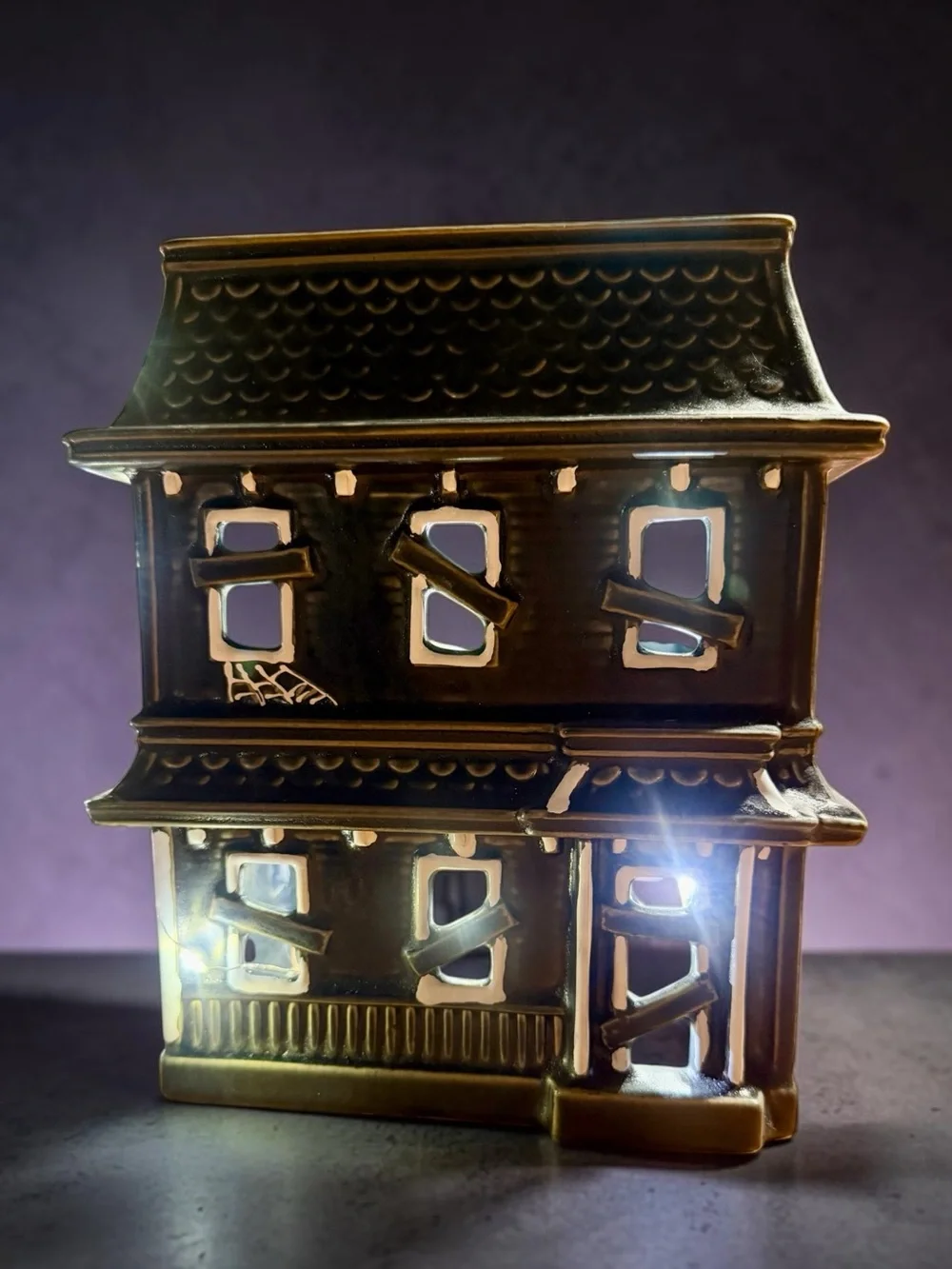 Pottery Barn Ceramic Haunted House ~ Medium Version 👻